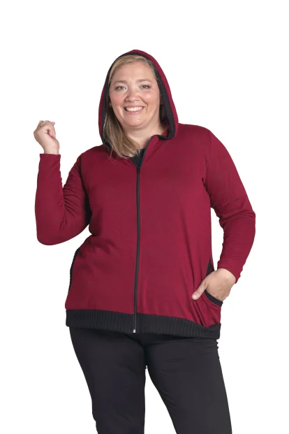 Campera de lanilla con capucha